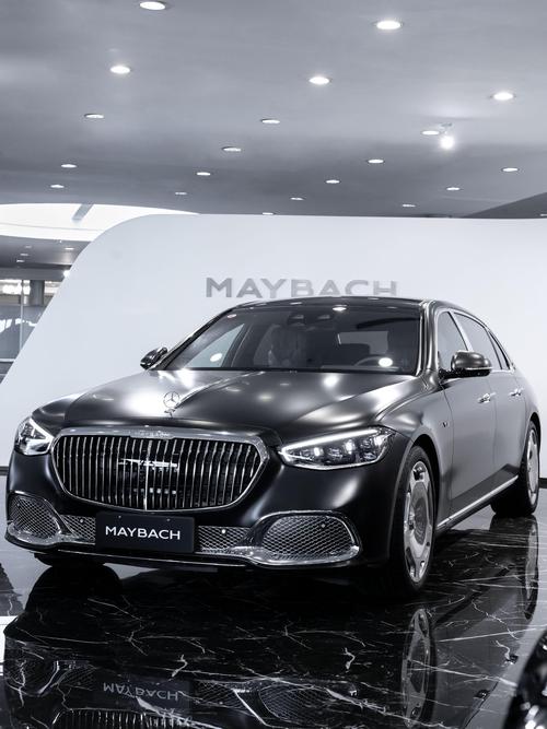 佛山275岚图汽车的售后服务让用户无忧出行，迈巴赫未来的豪华车趋势